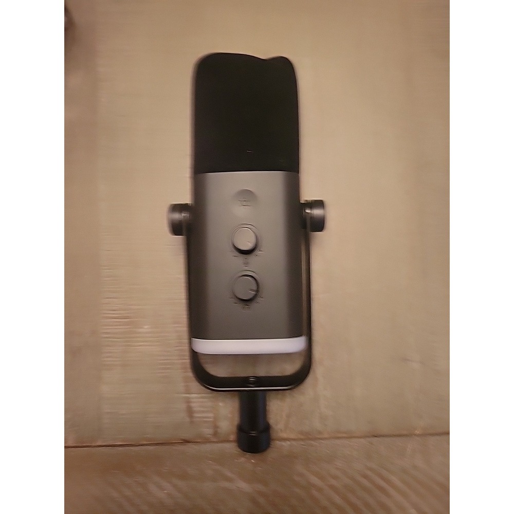 Fifine‎ AM 8